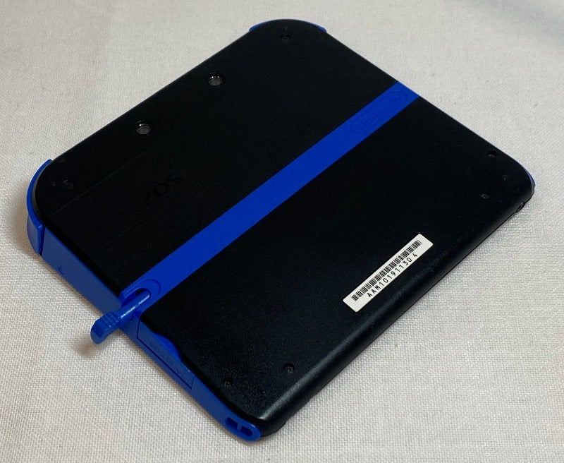 Console | Nintendo 3DS | 2DS Console + Charger