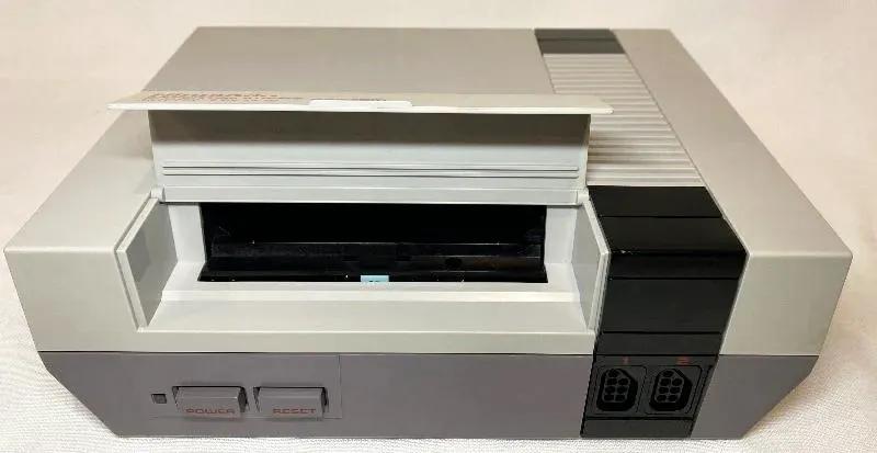 Console | Nintendo NES | Control Deck Boxed Set Video Game Consoles Console Nintendo
