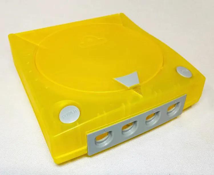 Accessory | Sega Dreamcast | Aftermarket Console Case Clear Yellow Home Game Console Accessories Accessory Sega